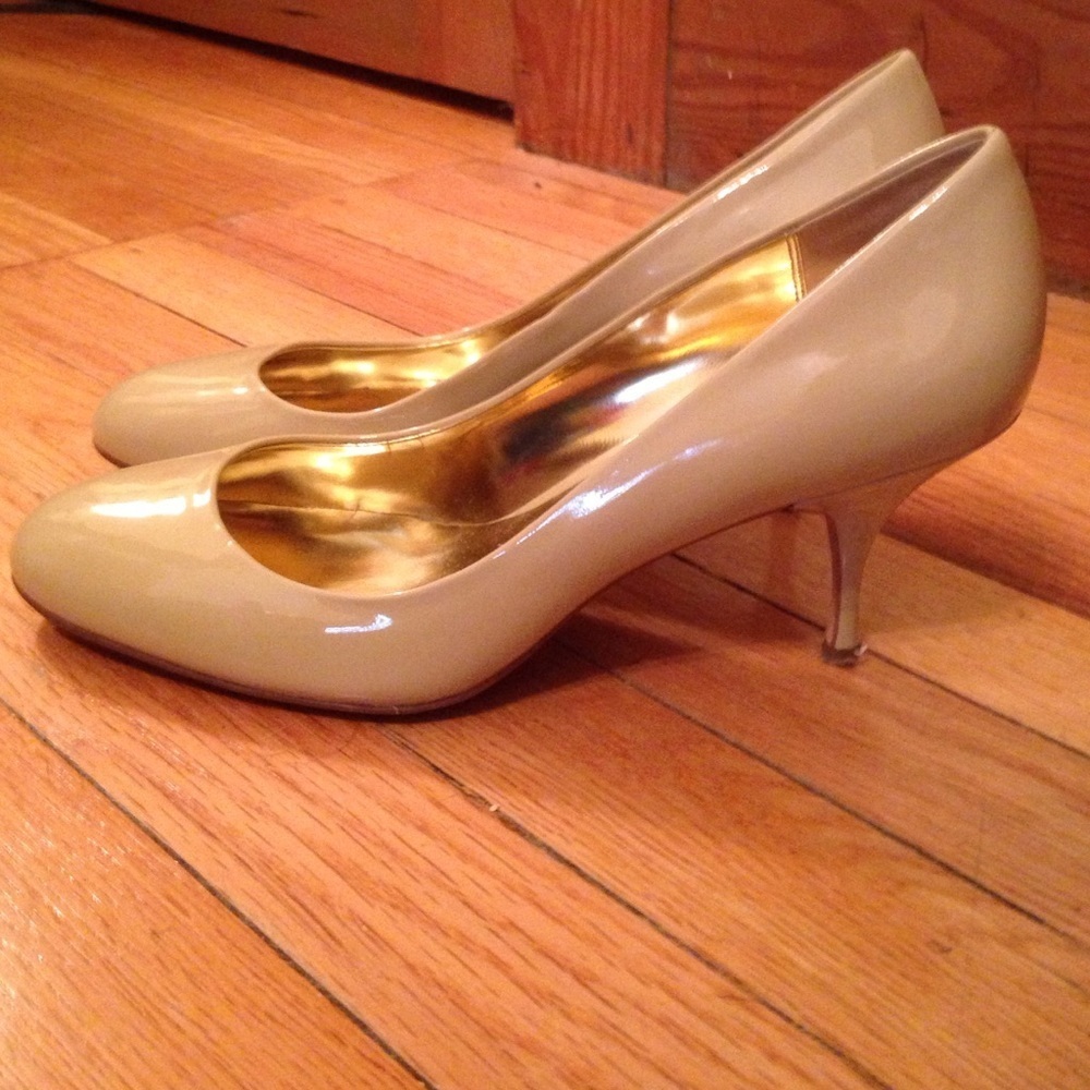 Coach Nude Patent Heels Size 11